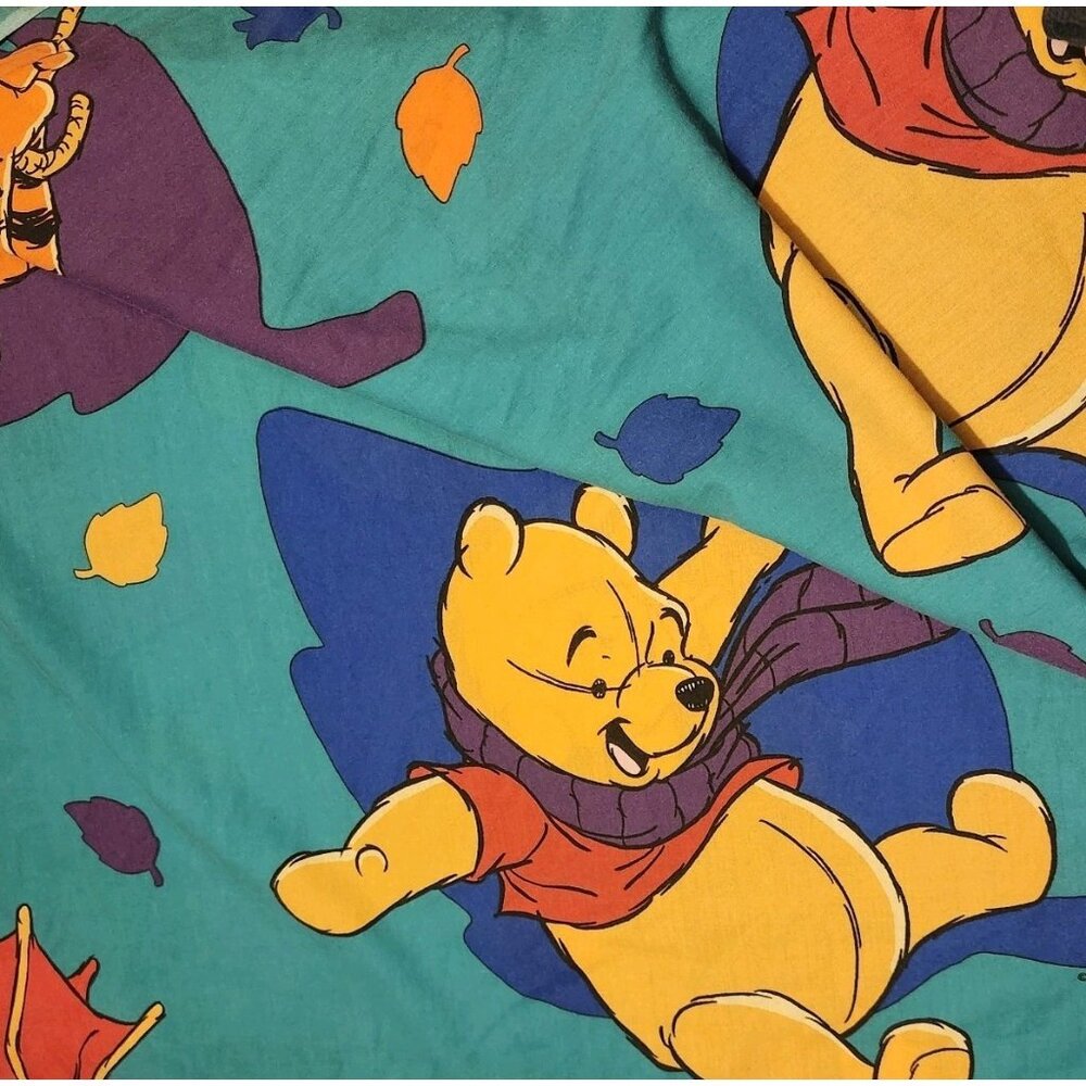 Winnie the Pooh & Tigger Flat Bed Sheet Windy Day Twin Vintage 90s Disney 39x75 - Picture 2 of 6